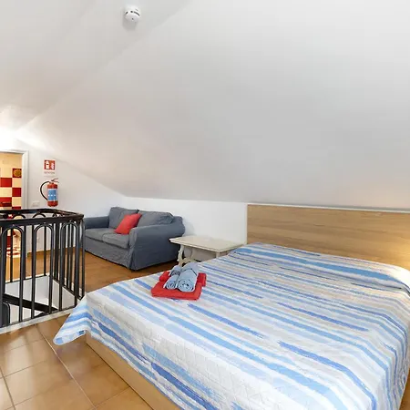 Apartment Elena E Joerg 2 Vezzi Portio