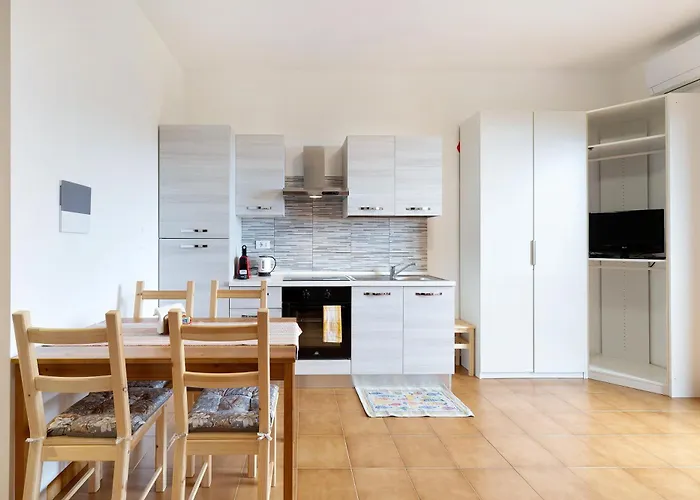 Elena E Joerg 2 公寓 *